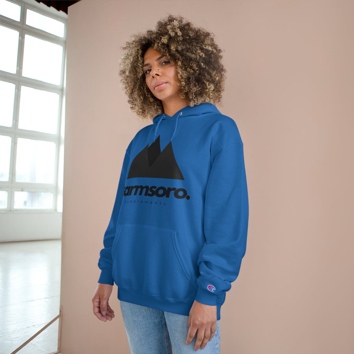 Sarmsoro. Champion Hoodie Front Logo